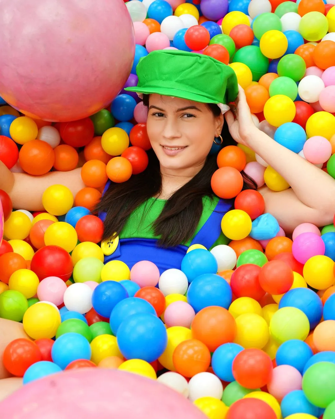 plumber-costume-ball-pit-rainbow-rumble-room-sf6ix-mississauga